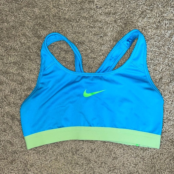 Nike Sports Bra - Picture 1 of 3